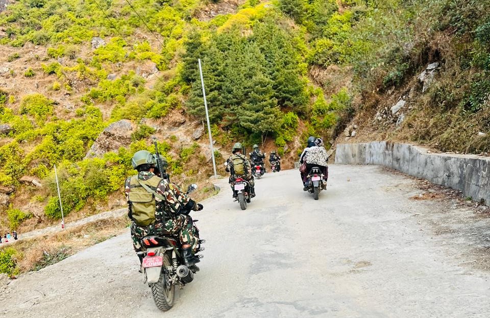 निर्वाचन सुरक्षा : रसुवामा कडाइ गर्दै श्रीनाथ गण