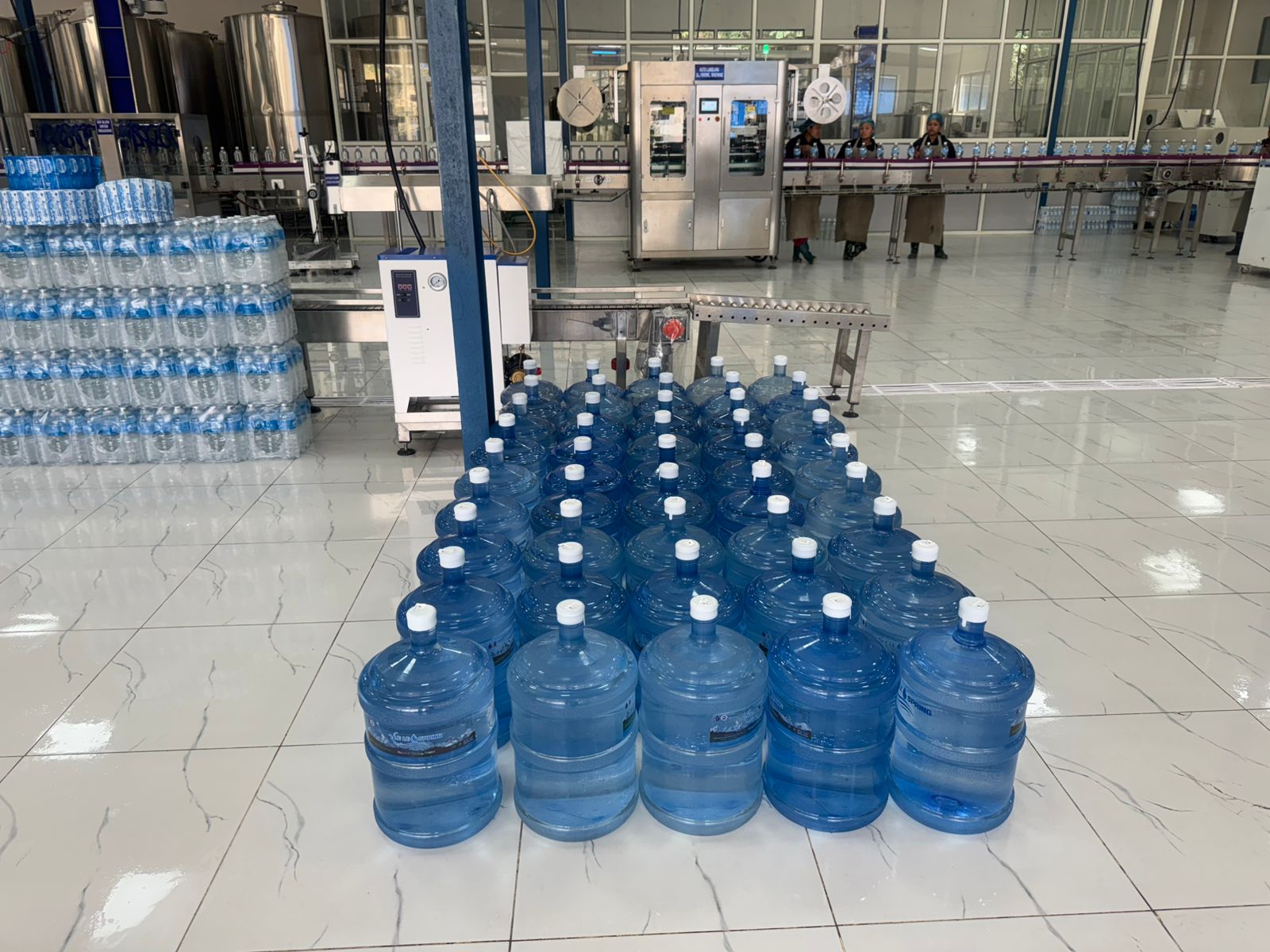 कच्चा पदार्थ र ढुवानी भाडा वृद्धि : पानीको मूल्य समायोजन गर्न उद्योगी बाध्य